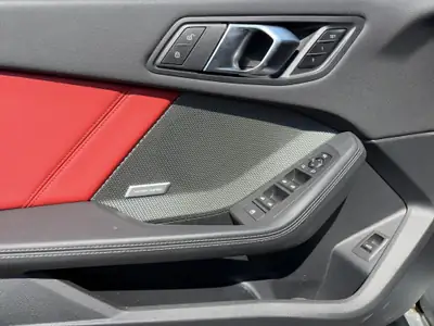 BMW M135 xDrive 2024 — Berline sportive 300 ch, peu kilométrée avec garantie BMW 10 ans — Miniatur 29