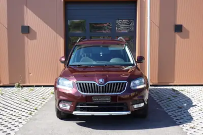 Skoda Yeti 1.2 TSI — Le SUV familial tchèque fiable et polyvalent — Seitenansicht