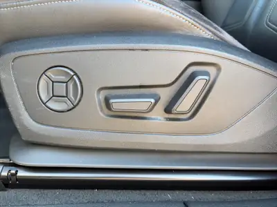 Audi Q3 45 TFSI S line quattro — SUV dynamique, 57 900 km seulement — Miniatur 32