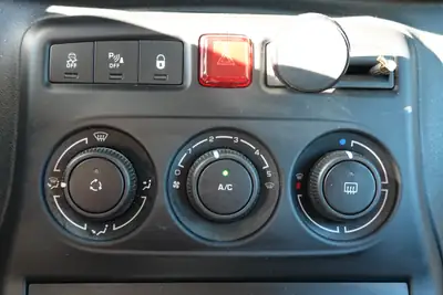 Citroën C3 Picasso 1.2 PureTech — Monospace compact économe, 56 000 km seulement — Miniatura 14