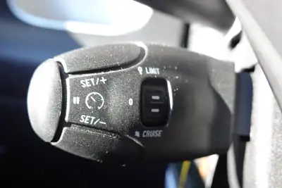 Citroën C3 Picasso 1.2 PureTech — Monospace compact économe, 56 000 km seulement — Miniatura 13
