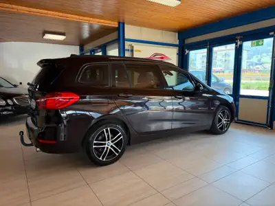 BMW 220 Gran Tourer xDrive — Monospace 7 places, diesel économique et sécurisé — Miniatur 9