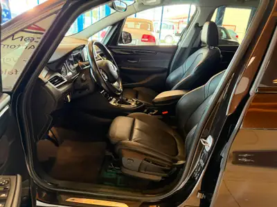 BMW 220 Gran Tourer xDrive — Monospace 7 places, diesel économique et sécurisé — Miniatur 14