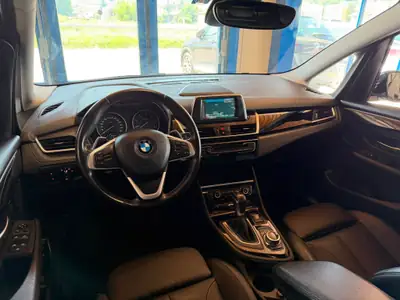 BMW 220 Gran Tourer xDrive — Monospace 7 places, diesel économique et sécurisé — Miniatur 17