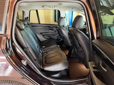 BMW 220 Gran Tourer xDrive — Monospace 7 places, diesel économique et sécurisé — Miniatur 23
