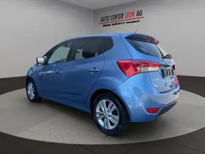 Hyundai iX20 1.6 Style — Monospace compact fiable, toit panoramique, sans sinistre — Innenraum