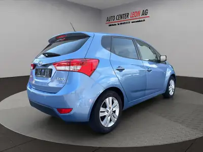 Hyundai iX20 1.6 Style — Monospace compact fiable, toit panoramique, sans sinistre — Detail