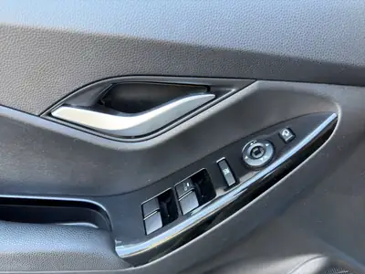 Hyundai iX20 1.6 Style — Monospace compact fiable, toit panoramique, sans sinistre — Miniatur 12