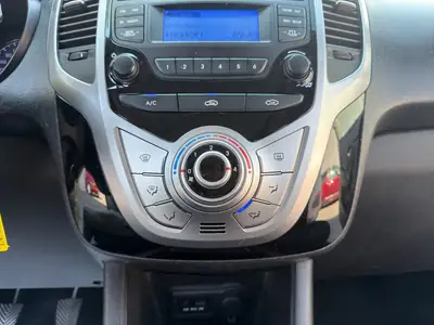 Hyundai iX20 1.6 Style — Monospace compact fiable, toit panoramique, sans sinistre — Miniatur 16