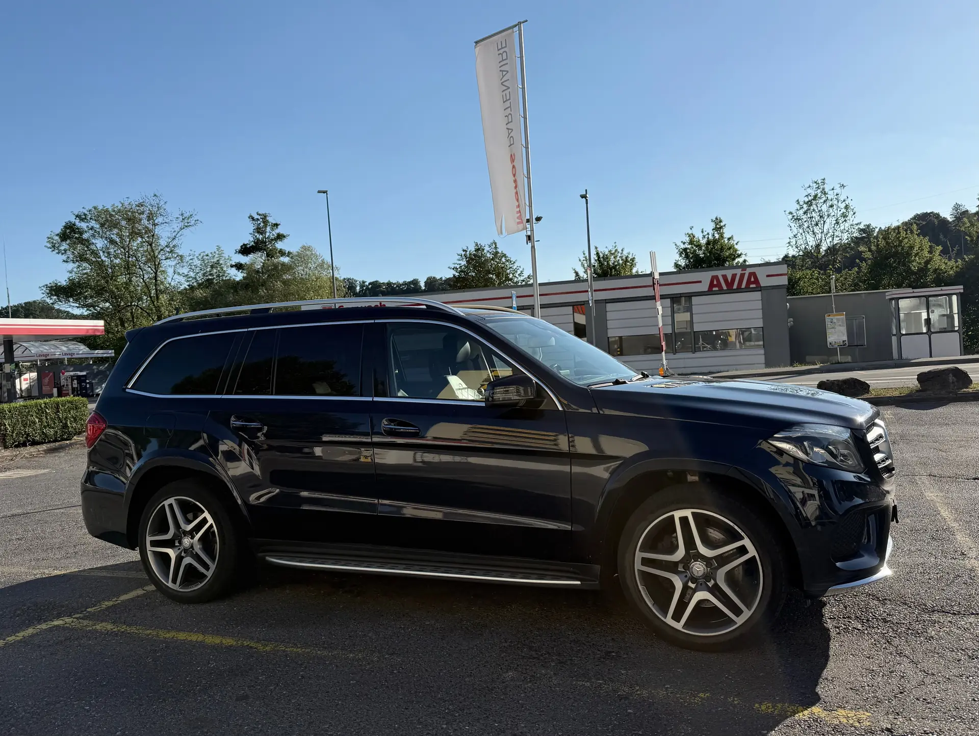 Mercedes-Benz GLS 350 d — SUV 7 places robuste, moteur V6 diesel efficace — vista esterna