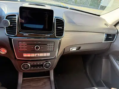Mercedes-Benz GLS 350 d — SUV 7 places robuste, moteur V6 diesel efficace — dettaglio