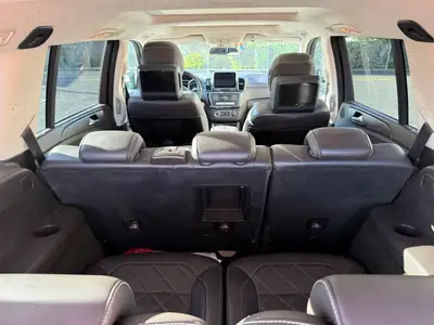 Mercedes-Benz GLS 350 d — SUV 7 places robuste, moteur V6 diesel efficace — cruscotto