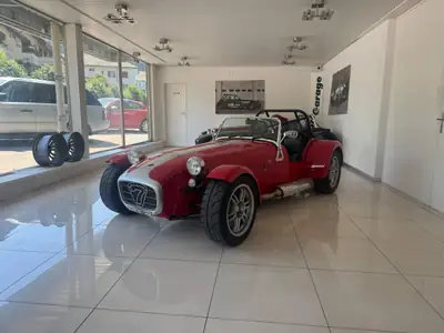 Caterham Super Seven 2.0 16V HPC — Roadster légendaire, moteur Opel performant, 66'600 km — vista esterna