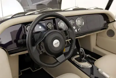 Morgan Plus Six 3.0 Bespoke Automatik — Roadster britannique d'exception, très faible kilométrage — Miniatur 16