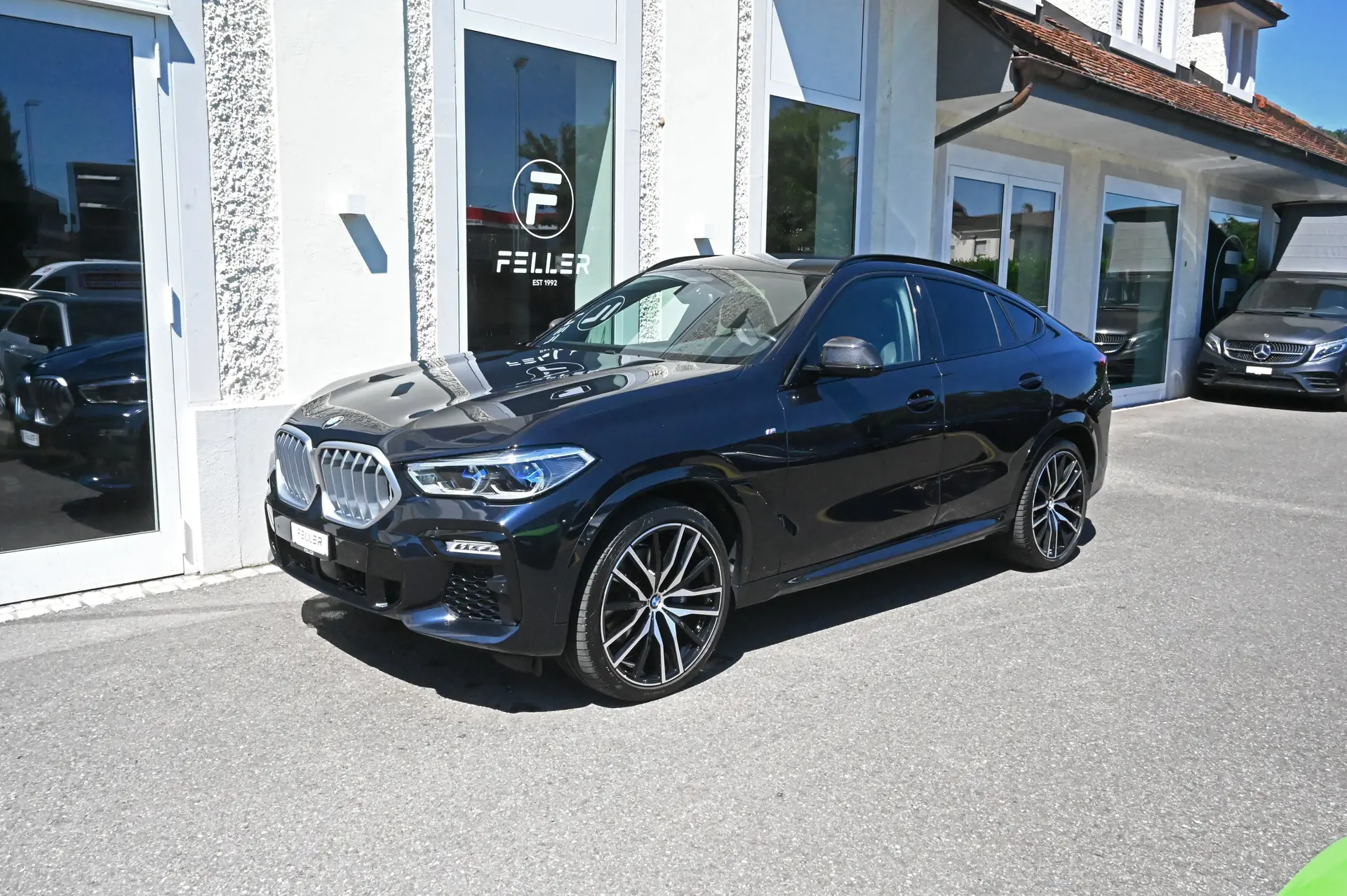 BMW X6 xDrive 48V 40i M Sport — Coupé SUV sportif, hybride rechargeable, équipements premium — Außenansicht