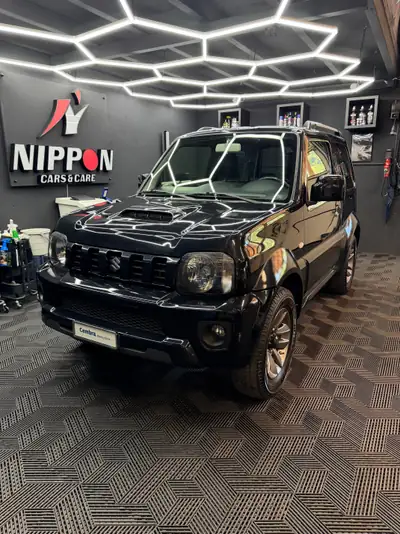 Suzuki Jimny 1.3 — Le 4x4 compact routier au tempérament d'aventurier — Außenansicht