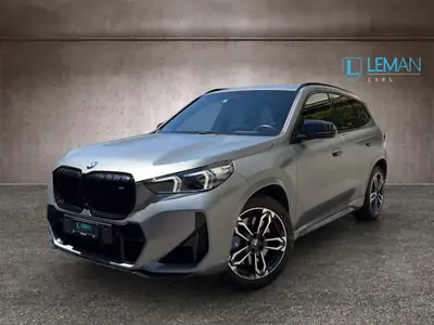 BMW X1 xDrive M35i 2024 — Performance 300 ch, finition premium et 26'000 km seulement — vista esterna