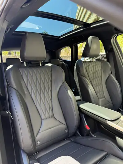 BMW X1 xDrive M35i 2024 — Performance 300 ch, finition premium et 26'000 km seulement — Miniatura 10