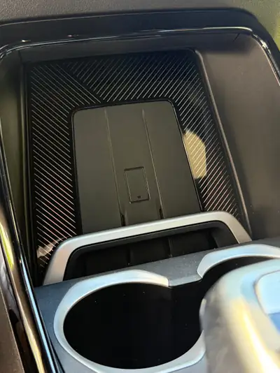 BMW X1 xDrive M35i 2024 — Performance 300 ch, finition premium et 26'000 km seulement — Miniatura 15