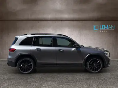 Mercedes-Benz GLB 250 4Matic AMG Line — SUV compact premium 224 ch, première main — interni