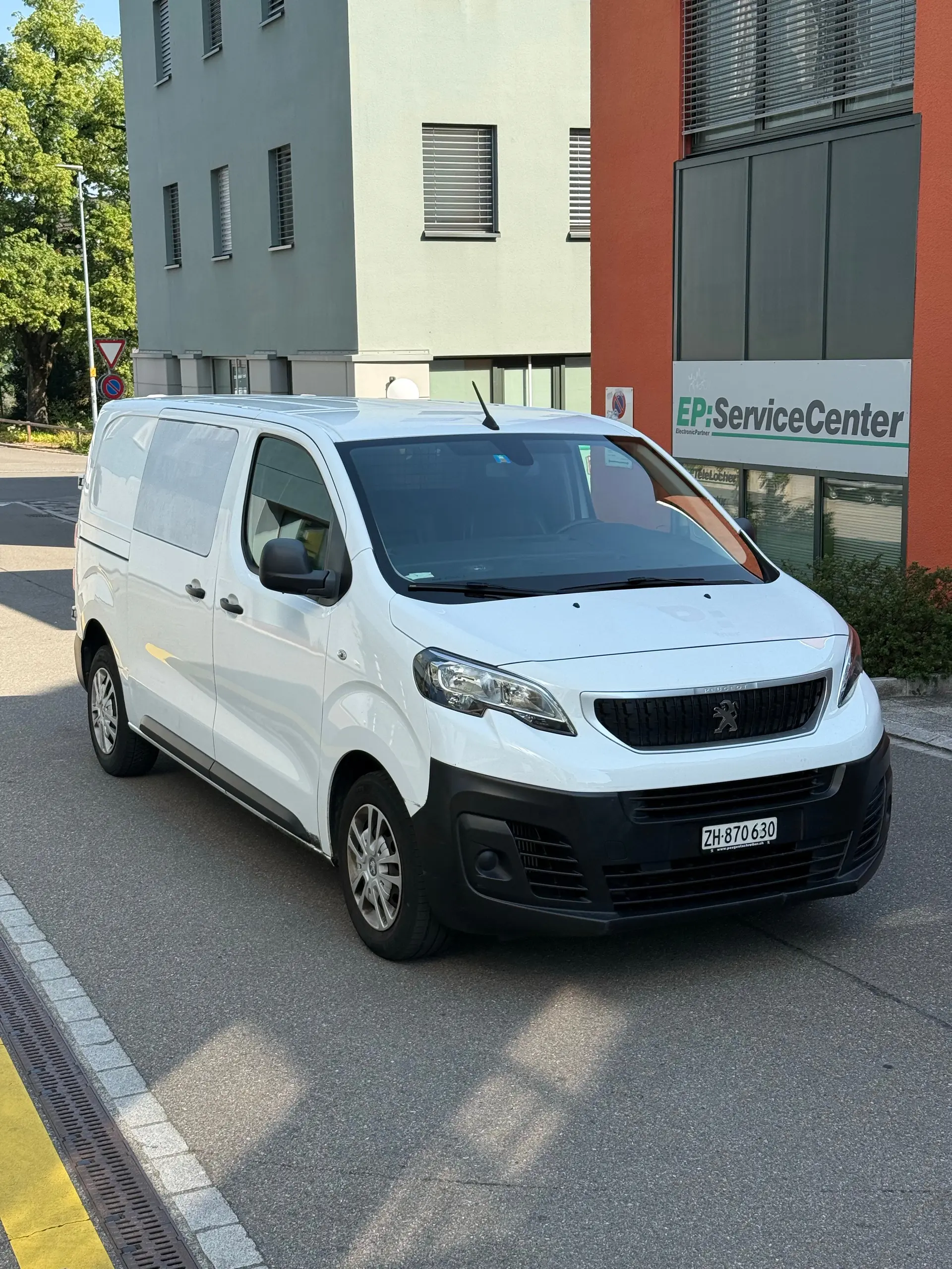 Peugeot Expert 2019 occasion Dübendorf — 1