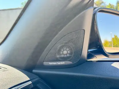 BMW M240i xDrive Cabriolet — Élégance décapotable 340 ch, boîte automatique — Thumbnail 15