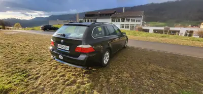 BMW 520d Touring — Break diesel automatique, 160 000 km, sans sinistre — fianco