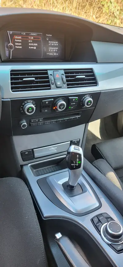 BMW 520d Touring — Break diesel automatique, 160 000 km, sans sinistre — Miniatura 8