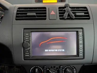 Suzuki Swift 1.3 GL 4WD — Citadine robuste tout-terrain, 104 500 km, sans sinistre — Detail