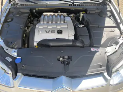 Citroën C5 Berline 3.0 i V6 — Luxe et performances, seulement 34 000 km ! — Miniatura 9