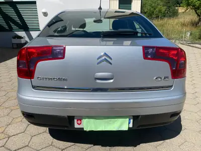 Citroën C5 Berline 3.0 i V6 — Luxe et performances, seulement 34 000 km ! — Miniatura 10