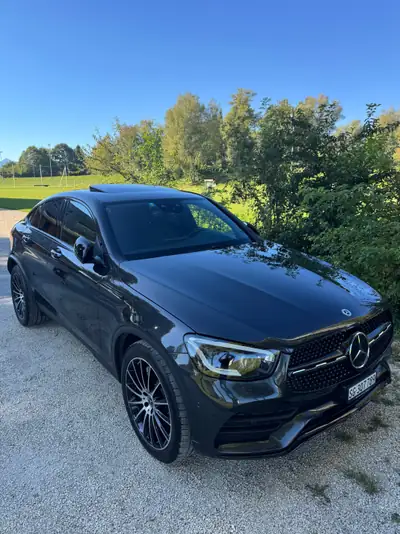 Mercedes GLC Coupé 300d 4MATIC AMG — Diesel performant, équipement premium, 80'000 km — vue extérieure