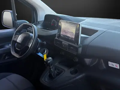 Peugeot Partner 1.5 Blue HDi — Utilitaire fiable, révision complète, 5 places — Miniatura 10