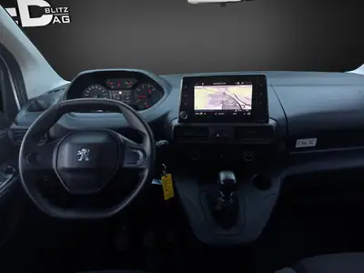 Peugeot Partner 1.5 Blue HDi — Utilitaire fiable, révision complète, 5 places — Miniatura 11