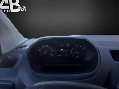Peugeot Partner 1.5 Blue HDi — Utilitaire fiable, révision complète, 5 places — Miniatura 12