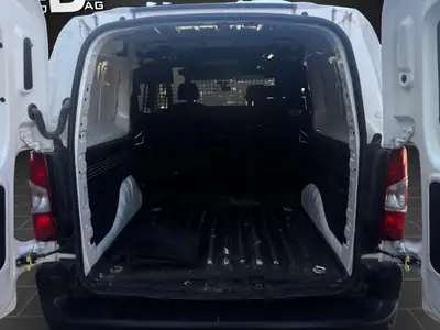 Peugeot Partner 1.5 Blue HDi — Utilitaire fiable, révision complète, 5 places — Miniatura 14