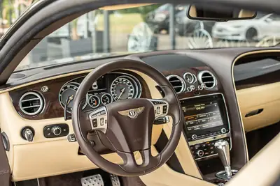 Bentley Continental GT Speed 6.0 — Coupé Grand Tourisme d'exception, 67'700 km seulement — Miniatur 14