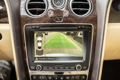 Bentley Continental GT Speed 6.0 — Coupé Grand Tourisme d'exception, 67'700 km seulement — Miniatur 26