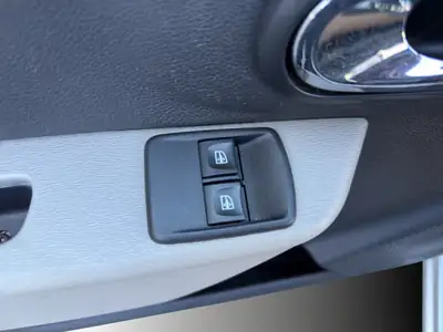Dacia Dokker 1.5 dCi Ambiance — Monospace pratique, diesel économe, sans accident — Miniatura 21