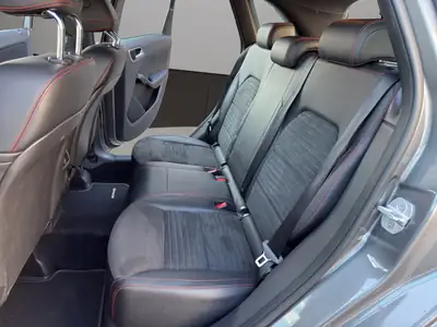 Mercedes-Benz B 220 AMG Line 4Matic — Monospace polyvalent, transmission intégrale et équipements premium — Thumbnail 13