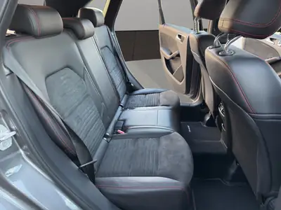 Mercedes-Benz B 220 AMG Line 4Matic — Monospace polyvalent, transmission intégrale et équipements premium — Thumbnail 18