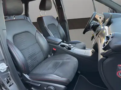 Mercedes-Benz B 220 AMG Line 4Matic — Monospace polyvalent, transmission intégrale et équipements premium — Thumbnail 17