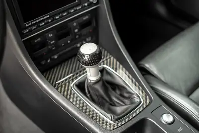 Audi RS4 Avant 4.2 V8 quattro — Performance V8 tuning, suspension KW3, échappement Milltek — Miniatura 15