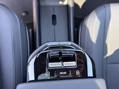 Volvo EX30 Twin Ultra Performance — SUV électrique 428 ch, très faible kilométrage — Miniatur 19