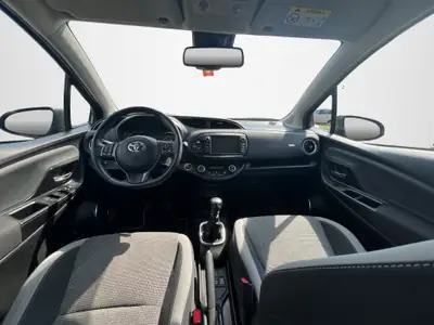 Toyota Yaris 1.5 Y20 2020 — Citadine économique et fiable, 79 000 km — Miniatur 13
