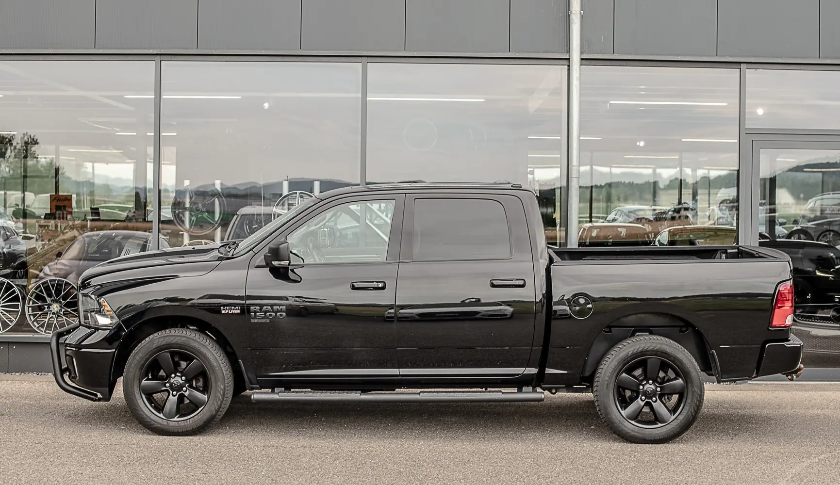 Dodge Ram 1500 5.7 HEMI — Pickup musclé, première main, 45 000 km seulement