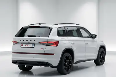 Skoda Kodiaq RS 2.0 Bi-TDI 4x4 — 7 places, dynamique et efficace — cruscotto