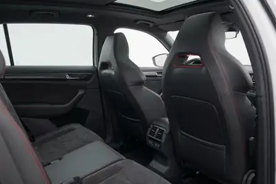 Skoda Kodiaq RS 2.0 Bi-TDI 4x4 — 7 places, dynamique et efficace — Miniatura 12
