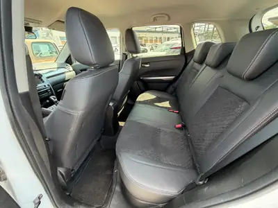 Suzuki Vitara 1.5 Hybrid Edition 35 4x4 — SUV Compact Hybride, 44'000 km — Miniatura 22