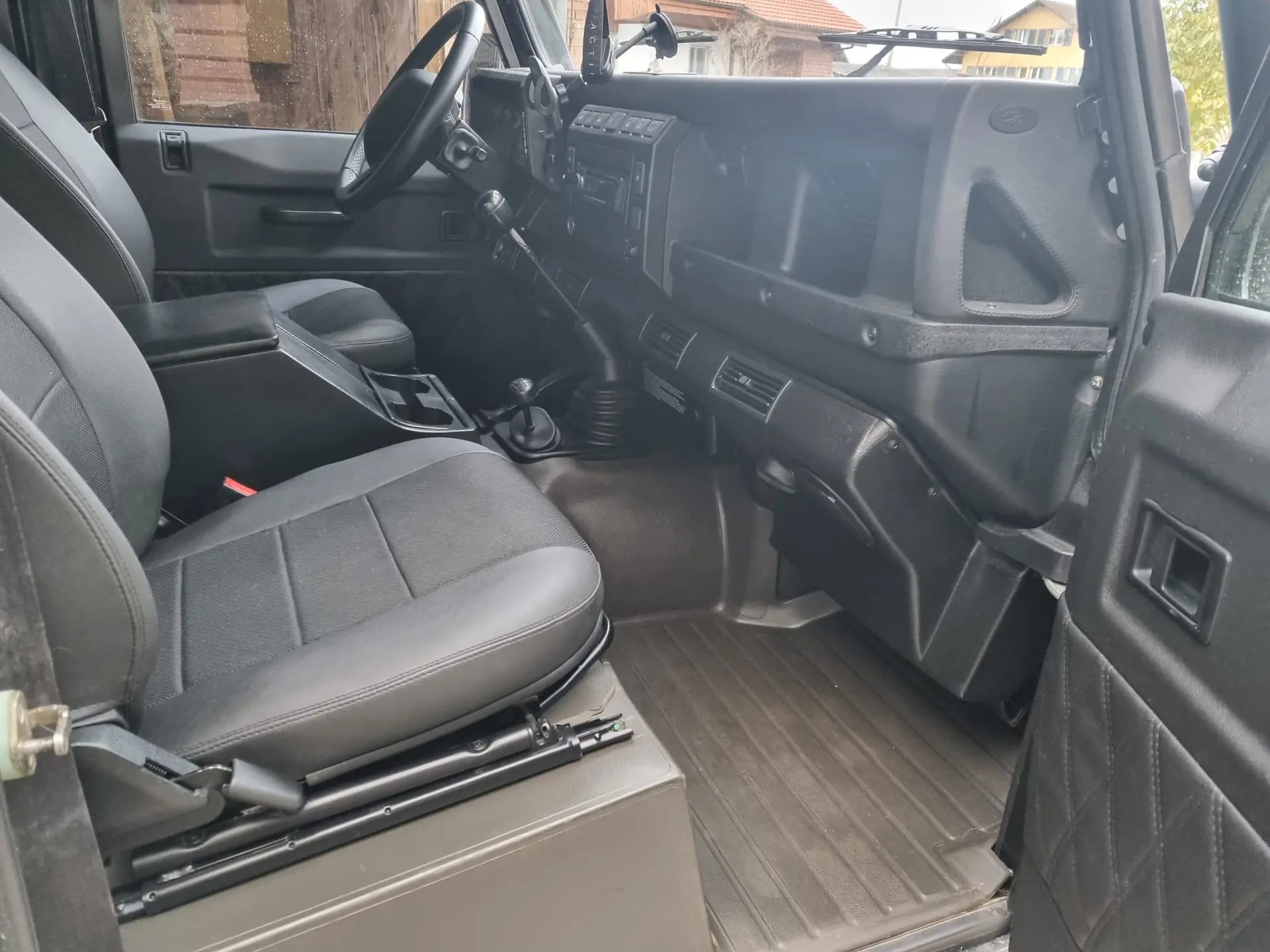 Land Rover Defender 2004 occasion Kriechenwil — 5